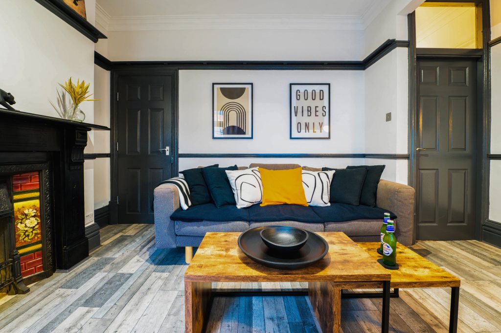 4. 3 Dulverton Road-livingroom-8 copy